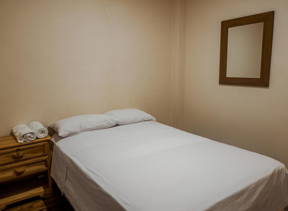 Hostal Tortuga Dorada Puerto López エクステリア 写真